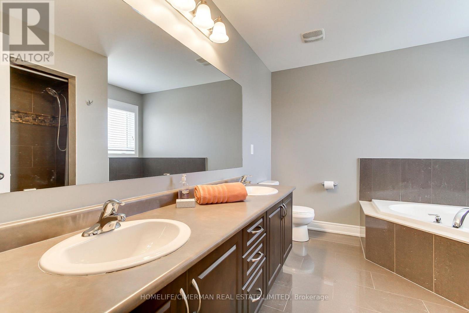 88 Chelsea Crescent, Bradford West Gwillimbury, Ontario  L3Z 0J7 - Photo 23 - N13459408