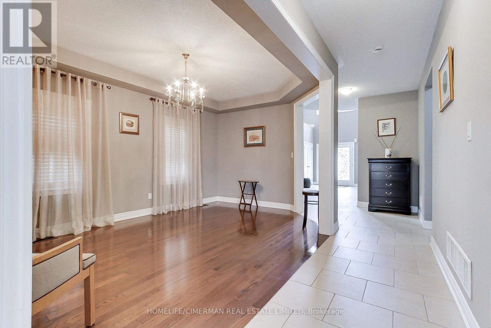 88 Chelsea Crescent, Bradford West Gwillimbury, Ontario  L3Z 0J7 - Photo 8 - N13459408