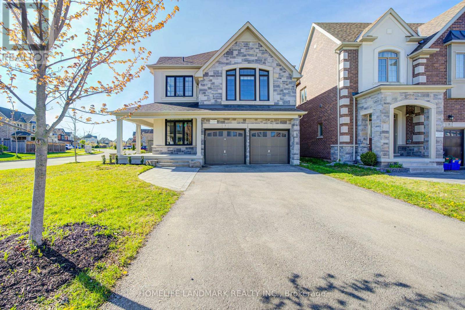 7 Deer Pass Road, East Gwillimbury, Ontario  L9N 0S5 - Photo 3 - N13459428