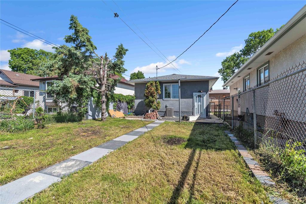 514 Melrose Avenue, Winnipeg, Manitoba  R2C 0B6 - Photo 17 - 202614162