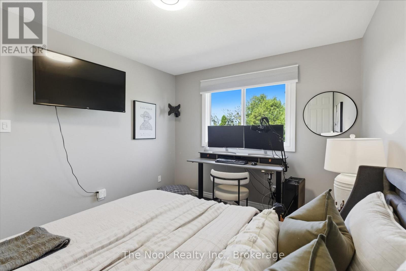 5 Teddington Crescent, Whitby, Ontario  L1R 1S4 - Photo 20 - E13459472