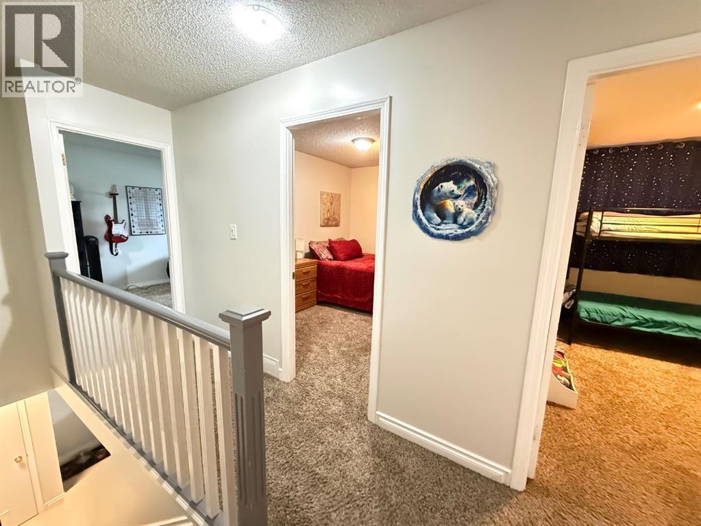 21, 110 Tamarack Avenue, Hinton, Alberta T7V 1C5 - Photo 18 - A2320522