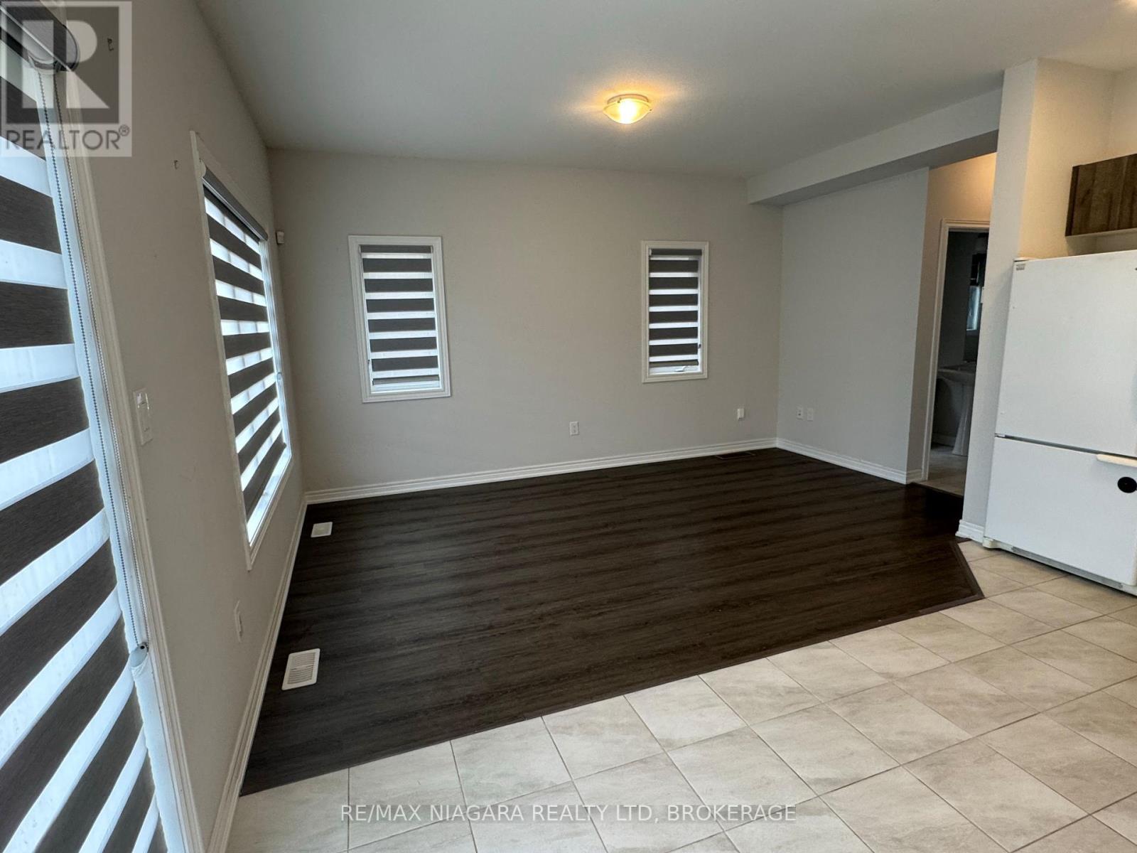 93 Sunflower Place, Welland, Ontario  L3C 0H8 - Photo 6 - X13443464