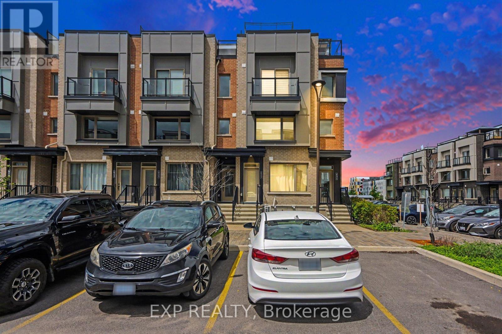 629 Makwa Private, Ottawa, Ontario  K1K 5A4 - Photo 2 - X13459442