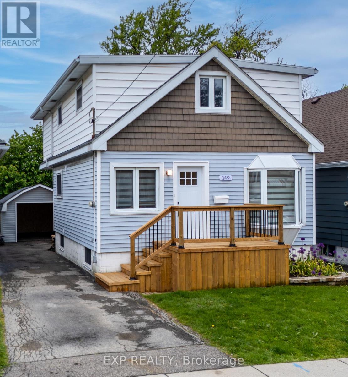 149 Ivon Avenue, Hamilton, Ontario  L8H 5S7 - Photo 2 - X13459448