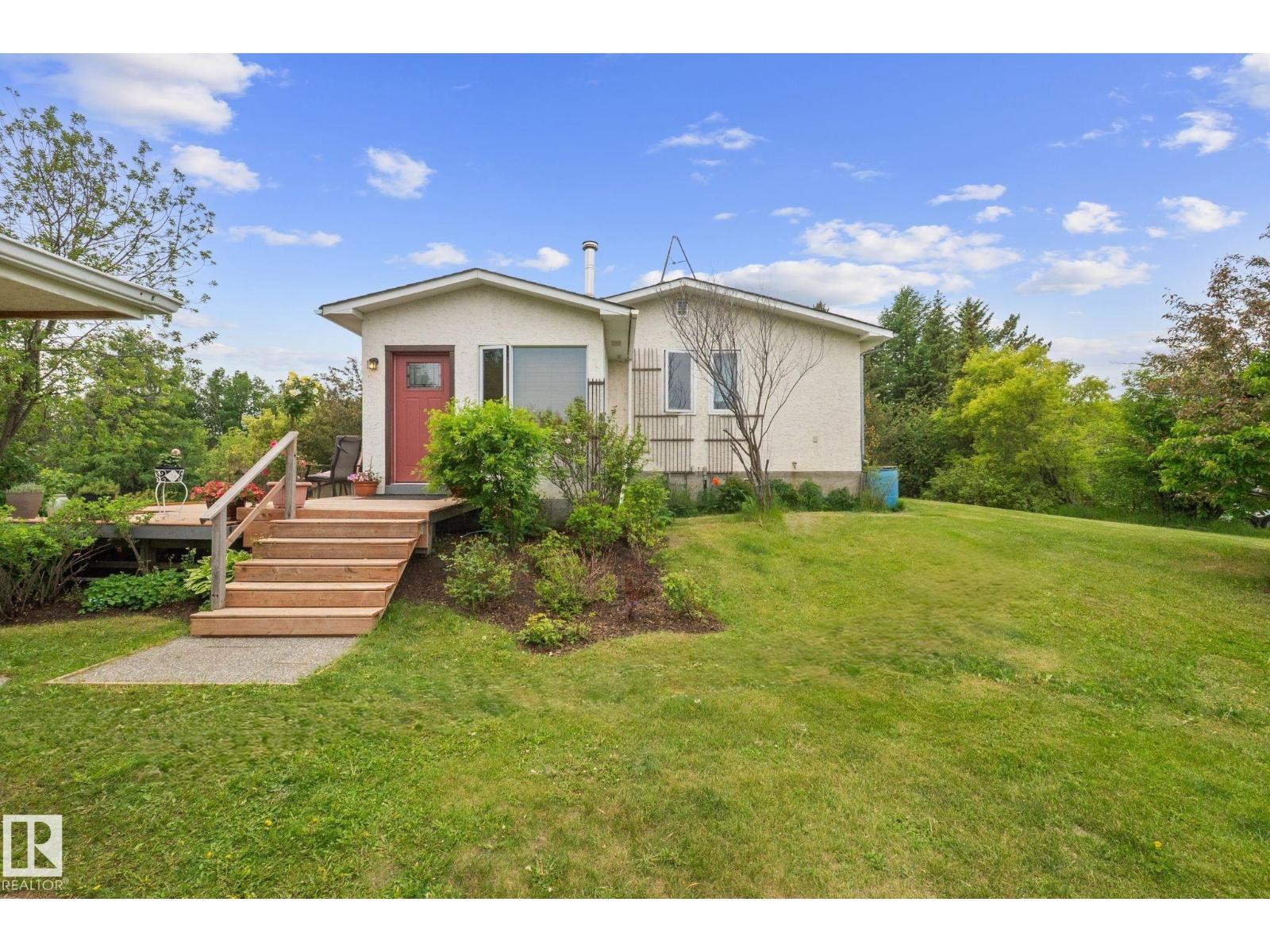 23351 TWP RD 502, Rural Leduc County, Alberta