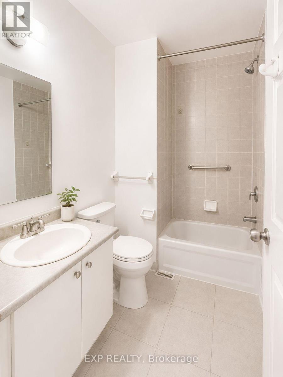 E - 3005 Islington Avenue W, Toronto, Ontario  M9L 2K9 - Photo 11 - W13459464