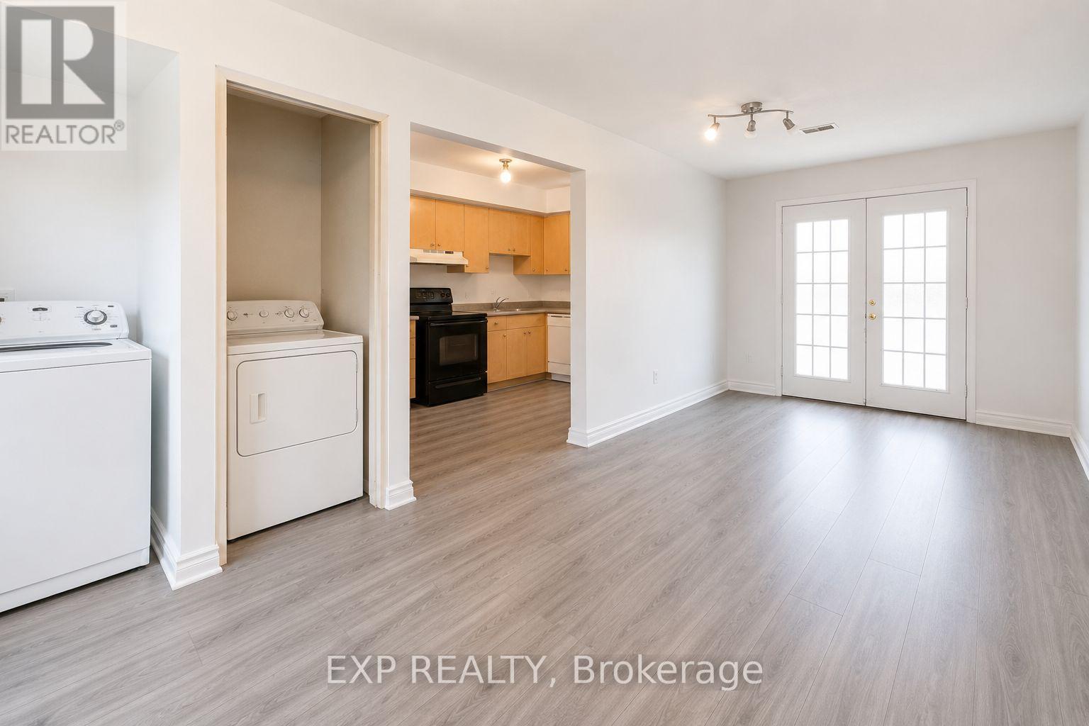 E - 3005 Islington Avenue W, Toronto, Ontario  M9L 2K9 - Photo 8 - W13459464