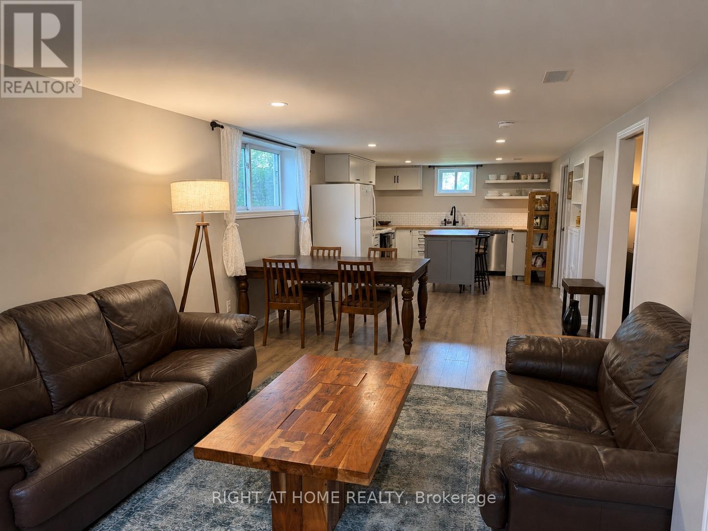 BSMT - 48 LANGSTONE CRESCENT, Halton Hills, Ontario