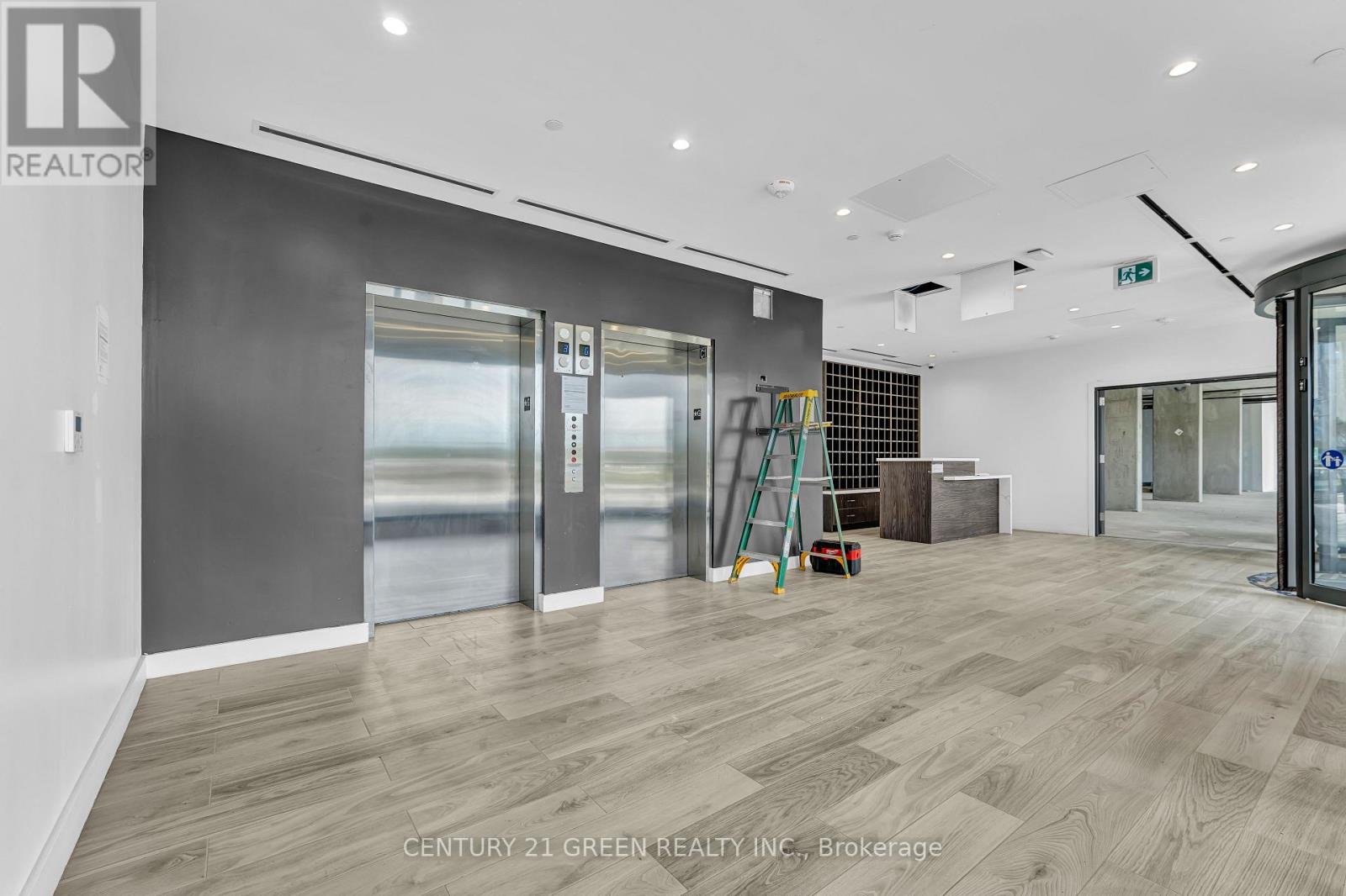 998 Martin Grove Road, Toronto, Ontario  M9W 0G6 - Photo 23 - W13459486