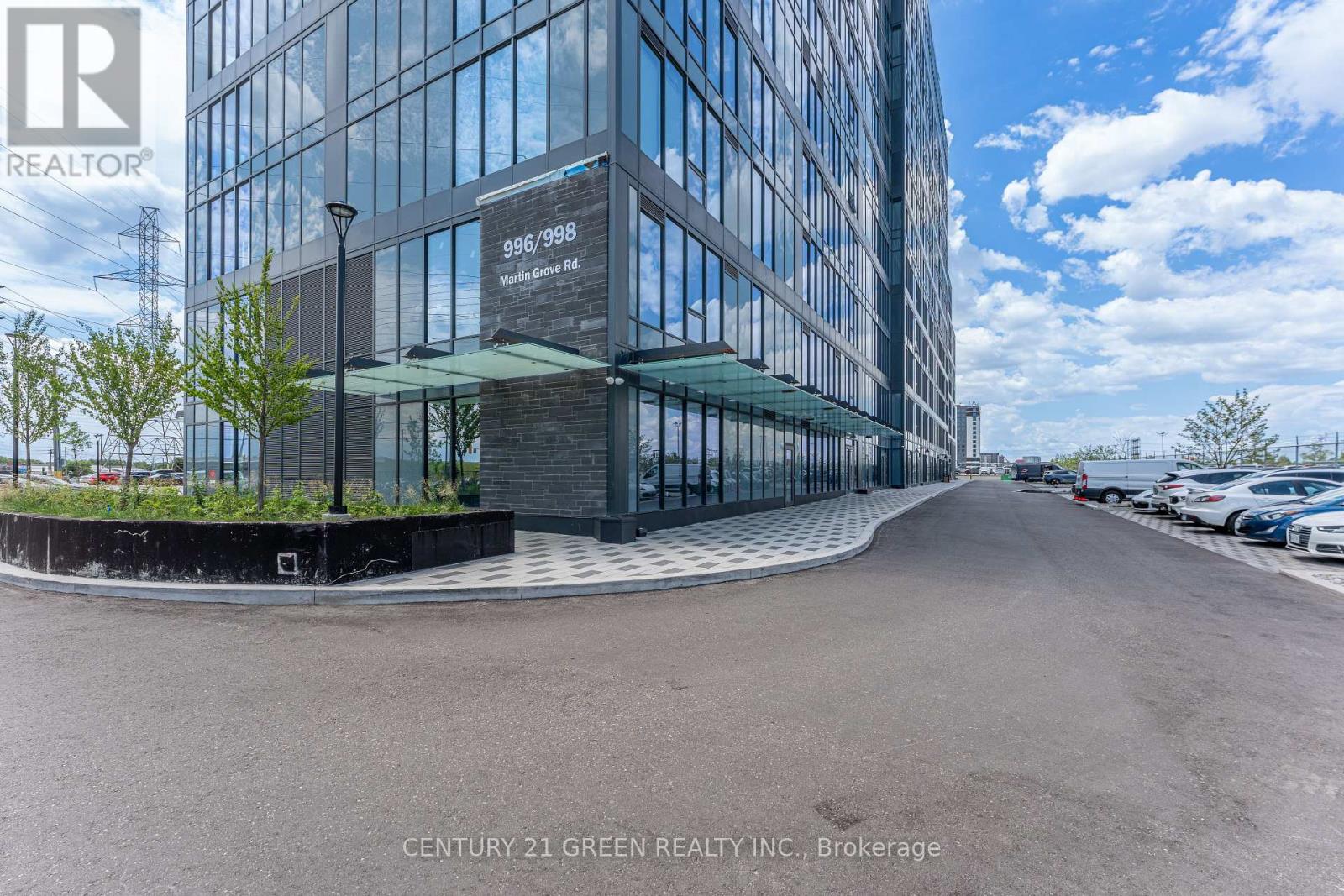 998 Martin Grove Road, Toronto, Ontario  M9W 0G6 - Photo 3 - W13459486