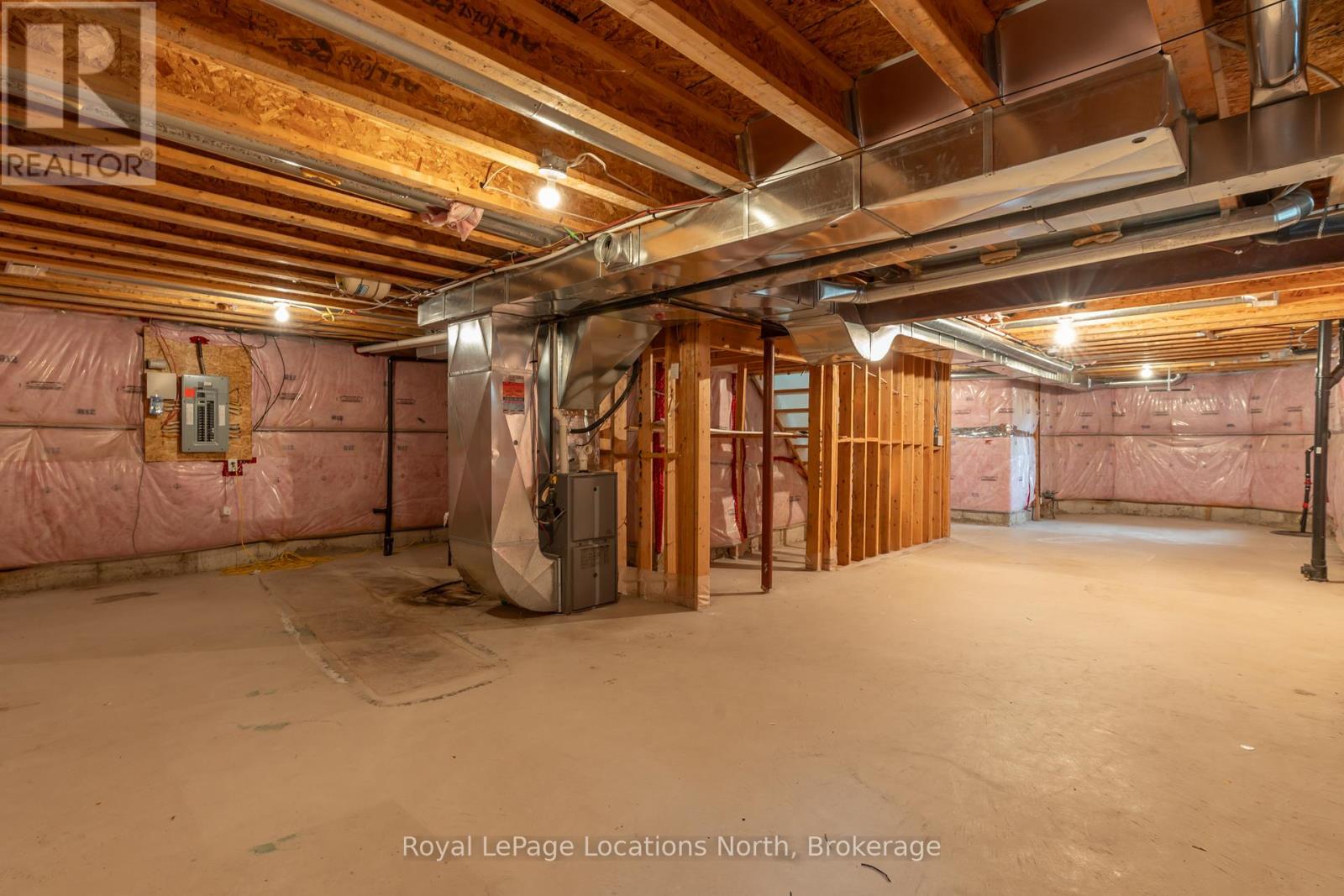 16 Ferris Lane, New Tecumseth, Ontario  L9R 0H9 - Photo 40 - N13459458