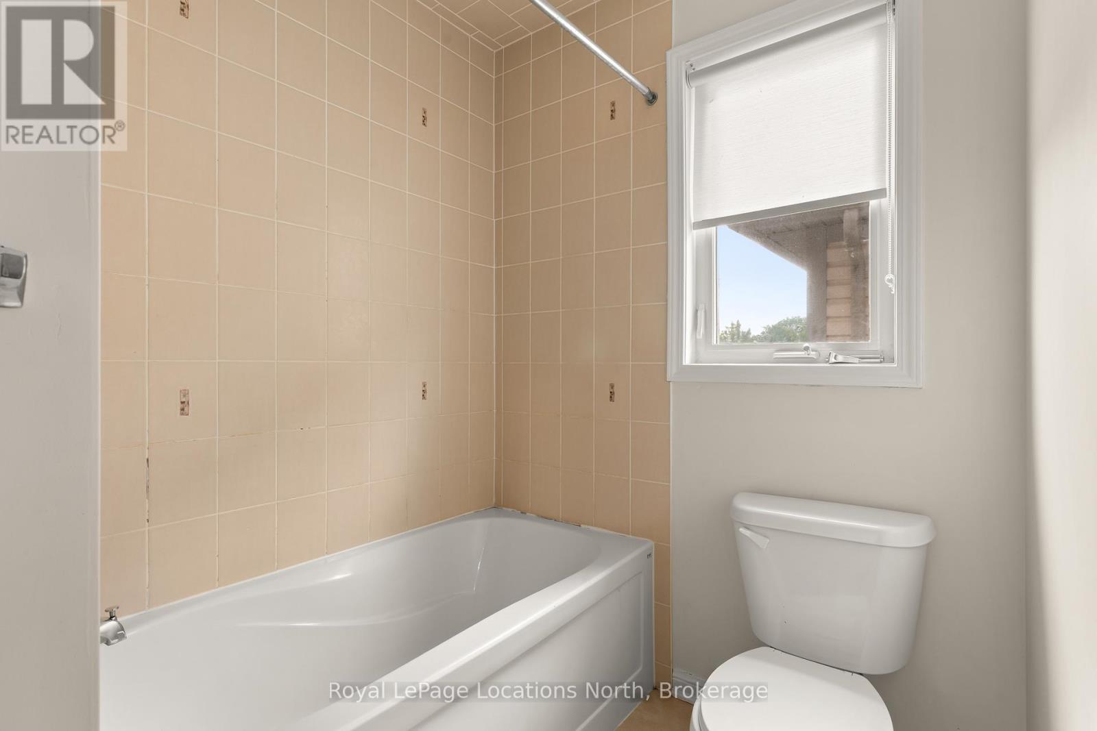 16 Ferris Lane, New Tecumseth, Ontario  L9R 0H9 - Photo 30 - N13459458