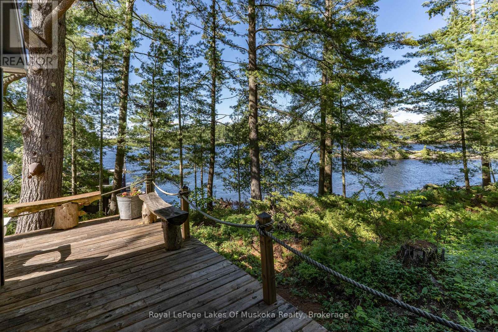 1 Island 9kl (1 Chief Island), Gravenhurst, Ontario  P0E 1G0 - Photo 37 - X13455552