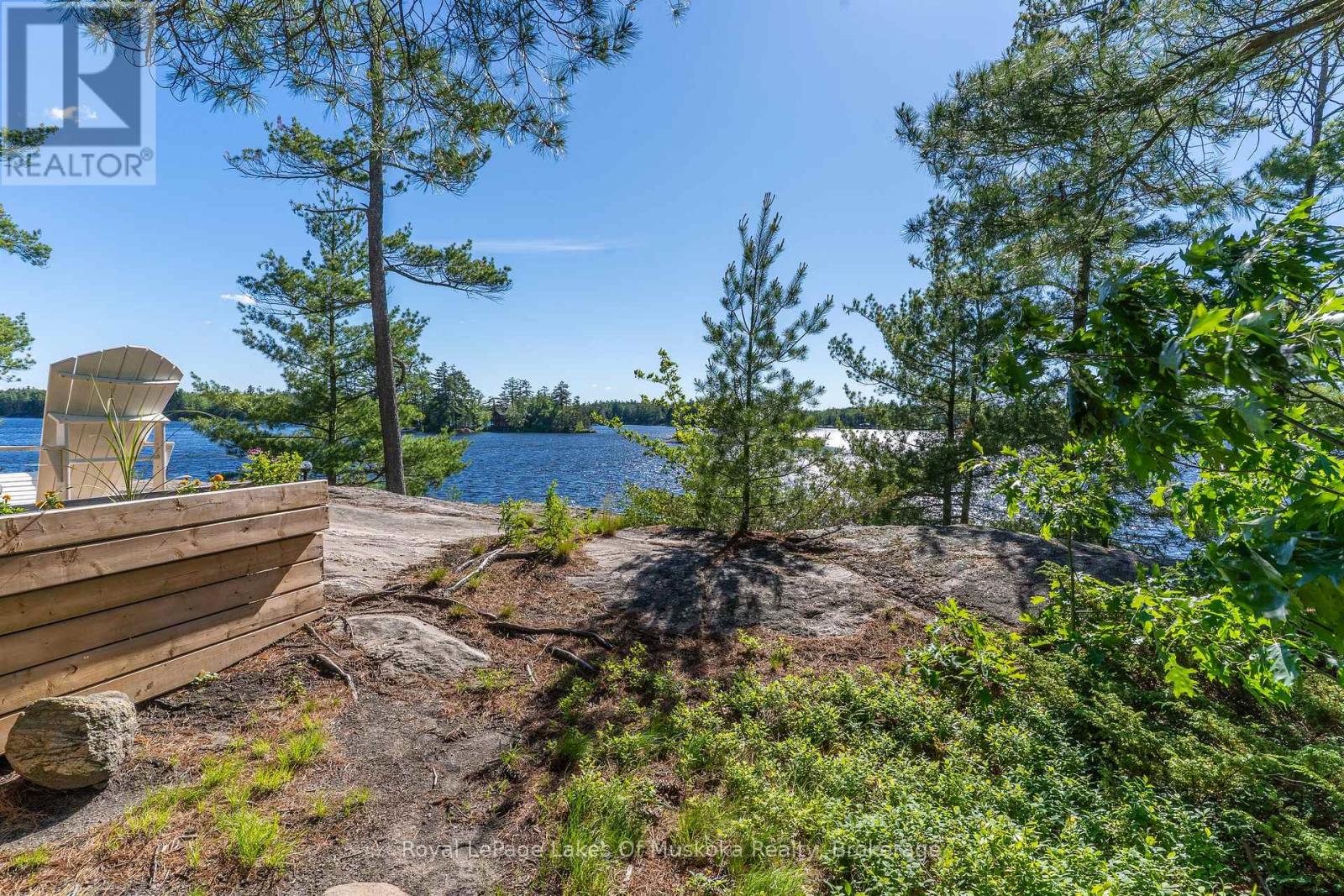 1 Island 9kl (1 Chief Island), Gravenhurst, Ontario  P0E 1G0 - Photo 35 - X13455552