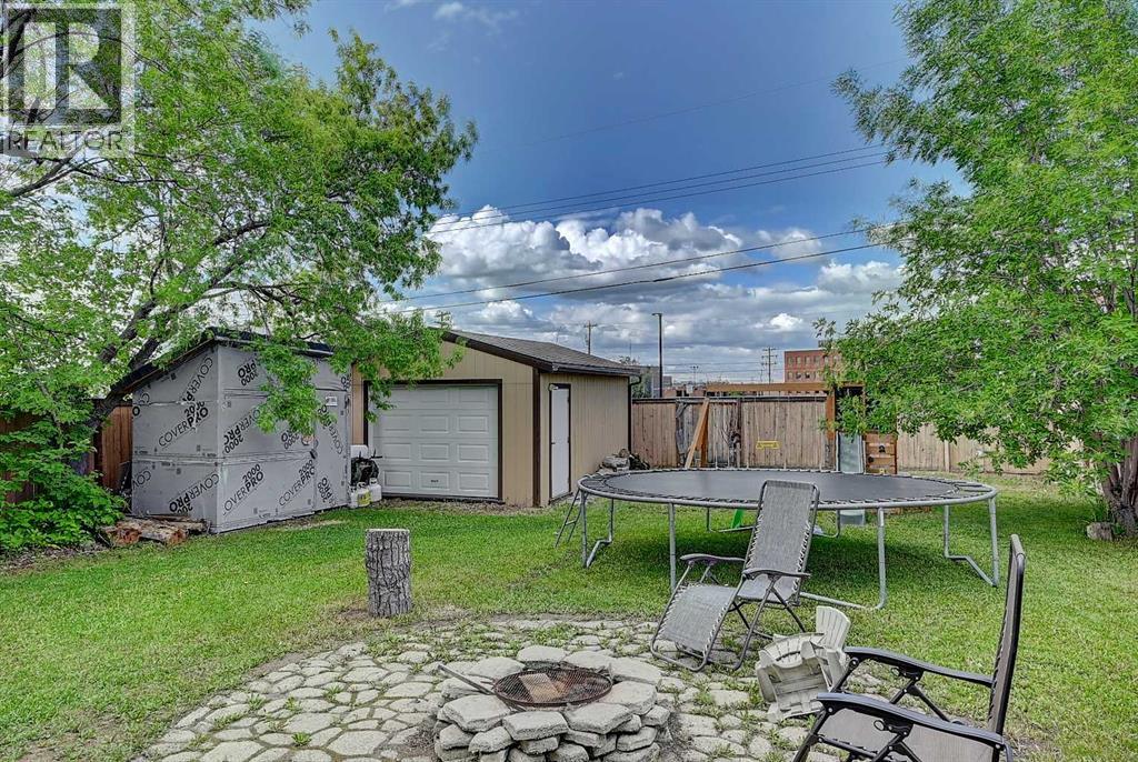 9624 Hillcrest Drive, Grande Prairie, Alberta  T8V 1A8 - Photo 3 - A2313389