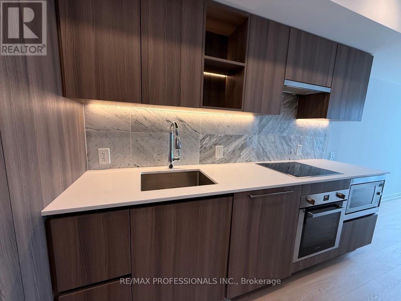1708 - 19 Bathurst Street, Toronto, Ontario  M5V 0N1 - Photo 6 - C13459506