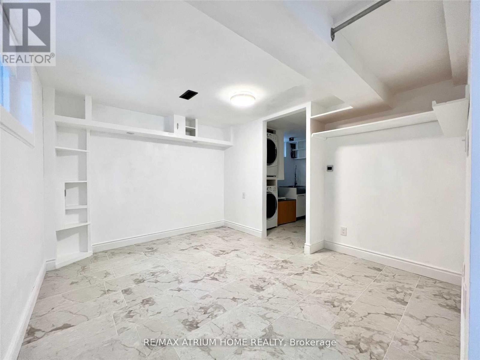 25 Dunlace Drive, Toronto, Ontario  M2L 2R8 - Photo 16 - C13411978