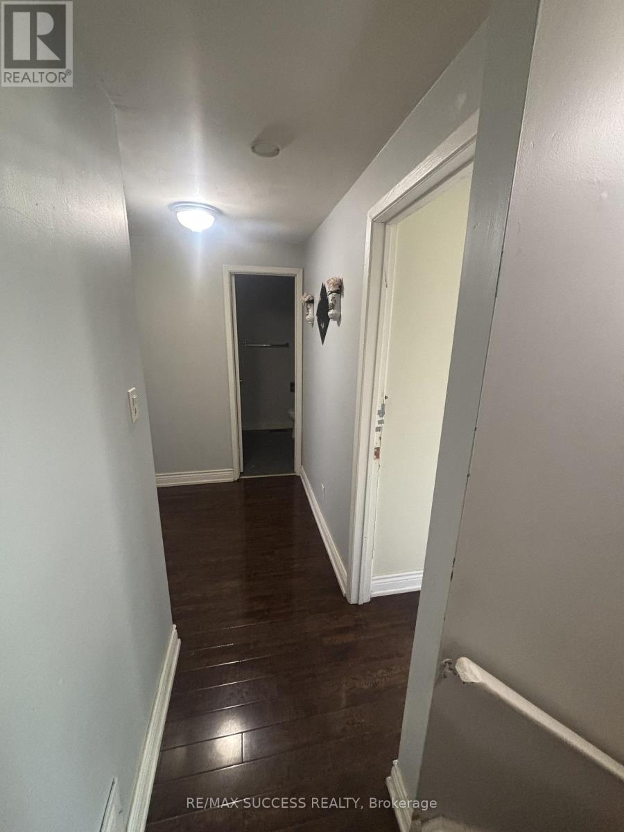 29 Horseley Hill Drive, Toronto, Ontario M1B 1W4 - Photo 19 - E13459520