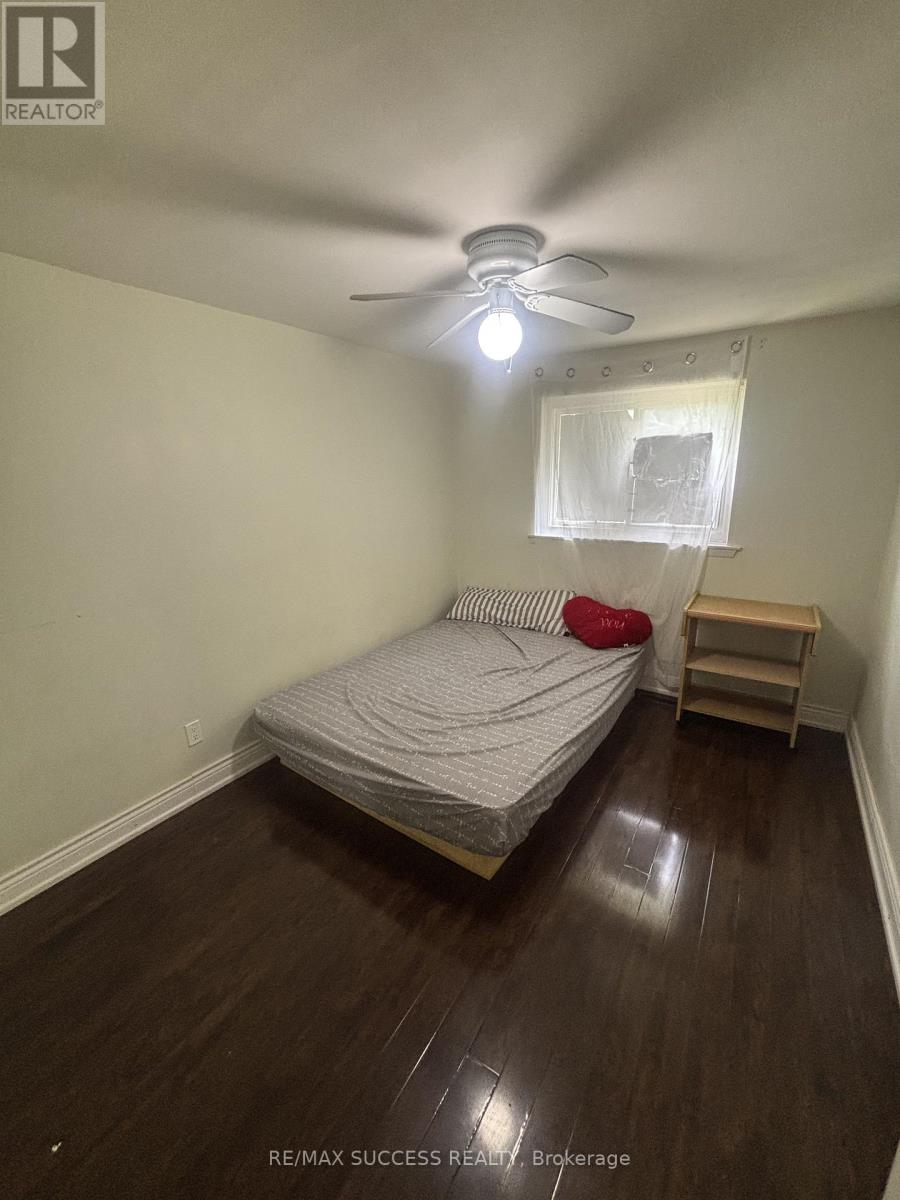 29 Horseley Hill Drive, Toronto, Ontario M1B 1W4 - Photo 24 - E13459520