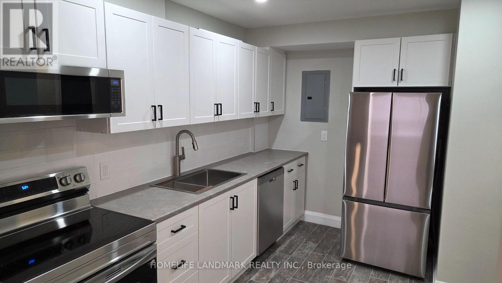 1 - 793 BROADVIEW AVENUE, Toronto, Ontario