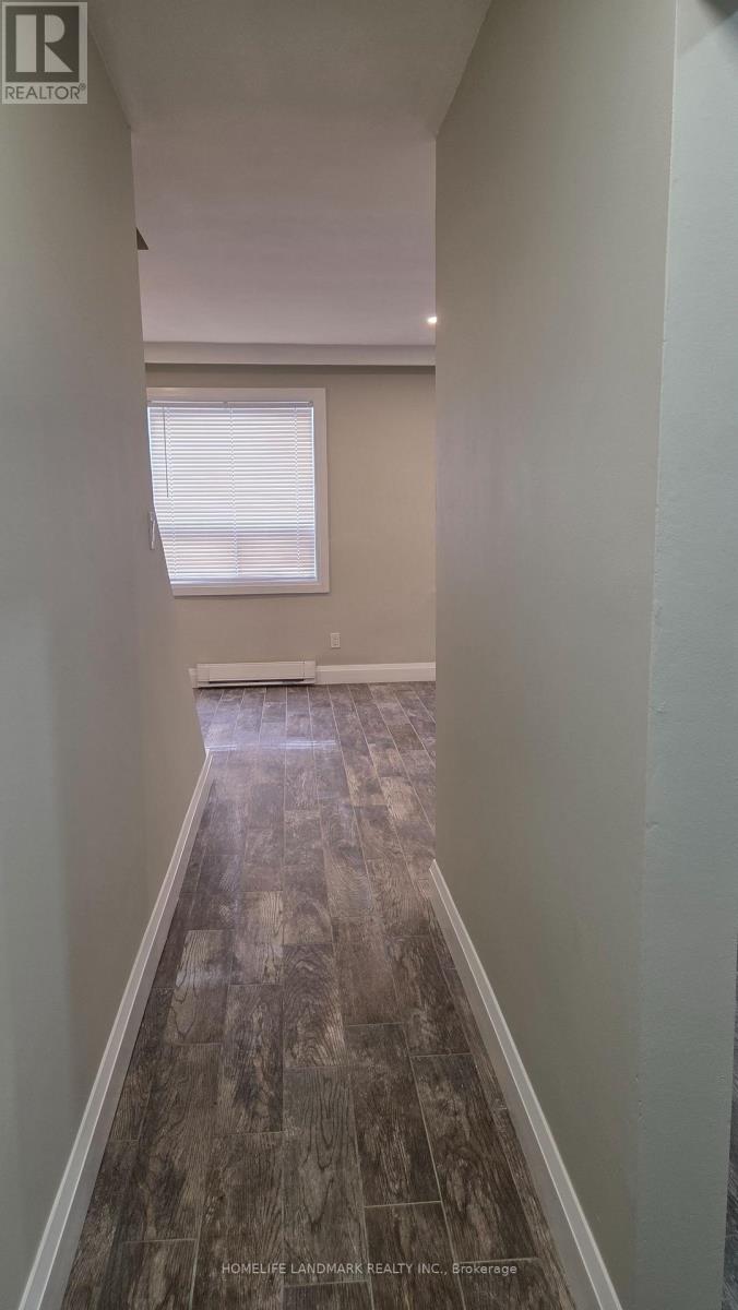 1 - 793 Broadview Avenue, Toronto, Ontario M4K 2P8 - Photo 4 - E13459524