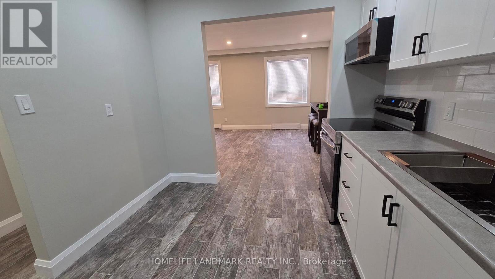 1 - 793 Broadview Avenue, Toronto, Ontario M4K 2P8 - Photo 9 - E13459524