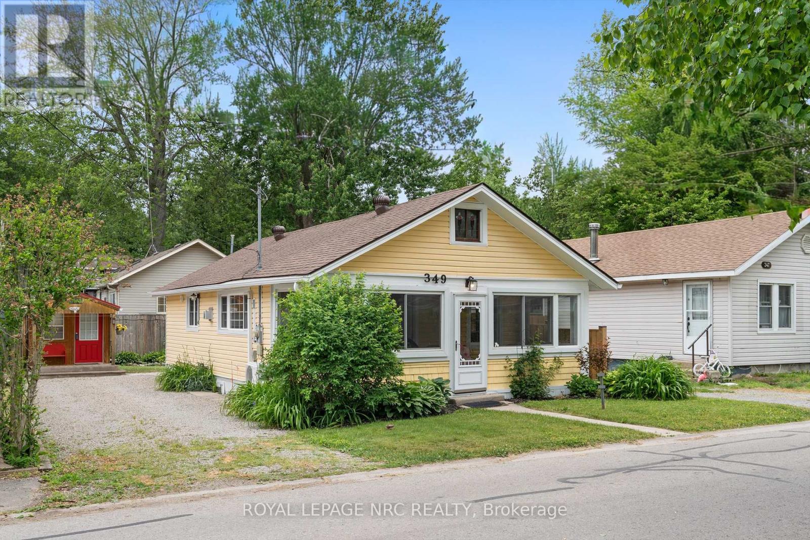 349 Elmwood Avenue, Fort Erie, Ontario  L0S 1B0 - Photo 2 - X12782730