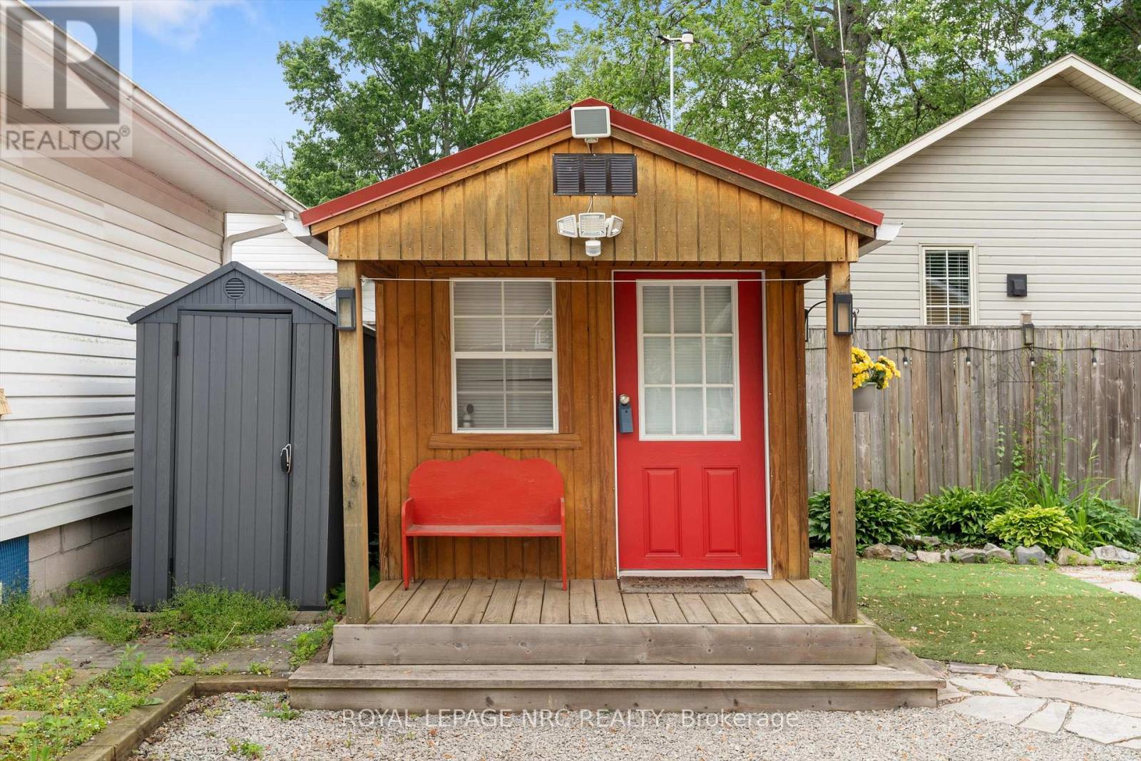349 Elmwood Avenue, Fort Erie, Ontario  L0S 1B0 - Photo 25 - X12782730