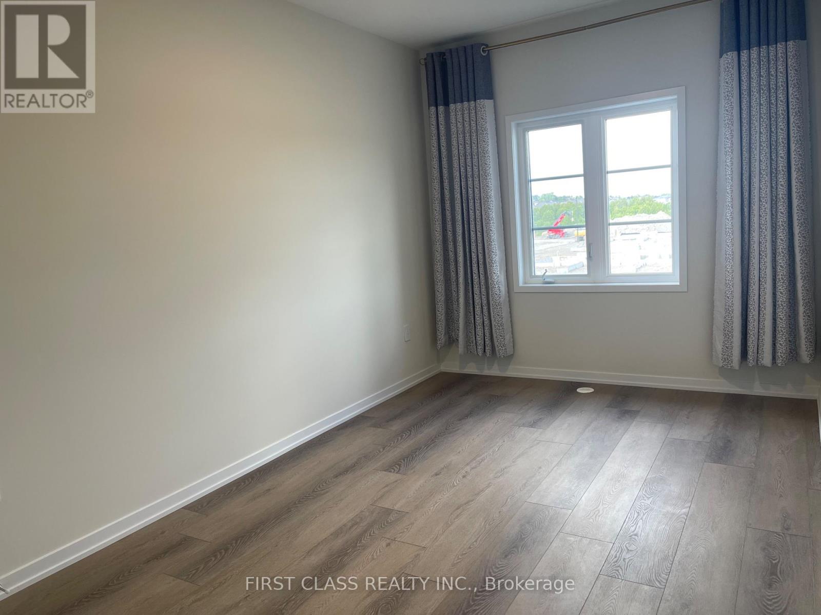 22 Arrow Court, Richmond Hill, Ontario  L4E 3R2 - Photo 20 - N13459502