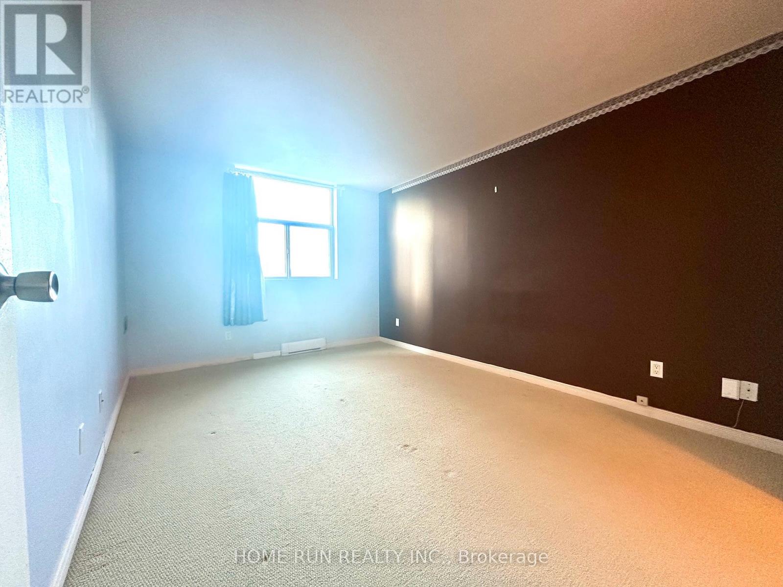 210 - 2760 Carousel Crescent, Ottawa, Ontario  K1T 2N4 - Photo 9 - X13459534