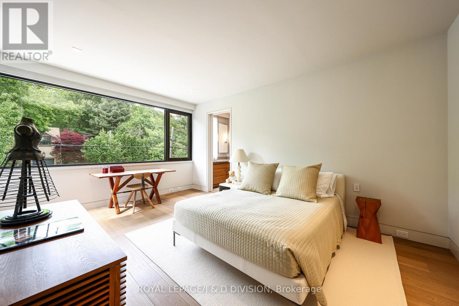 5 Brookfield Road, Toronto, Ontario  M2P 1B1 - Photo 32 - C13086380