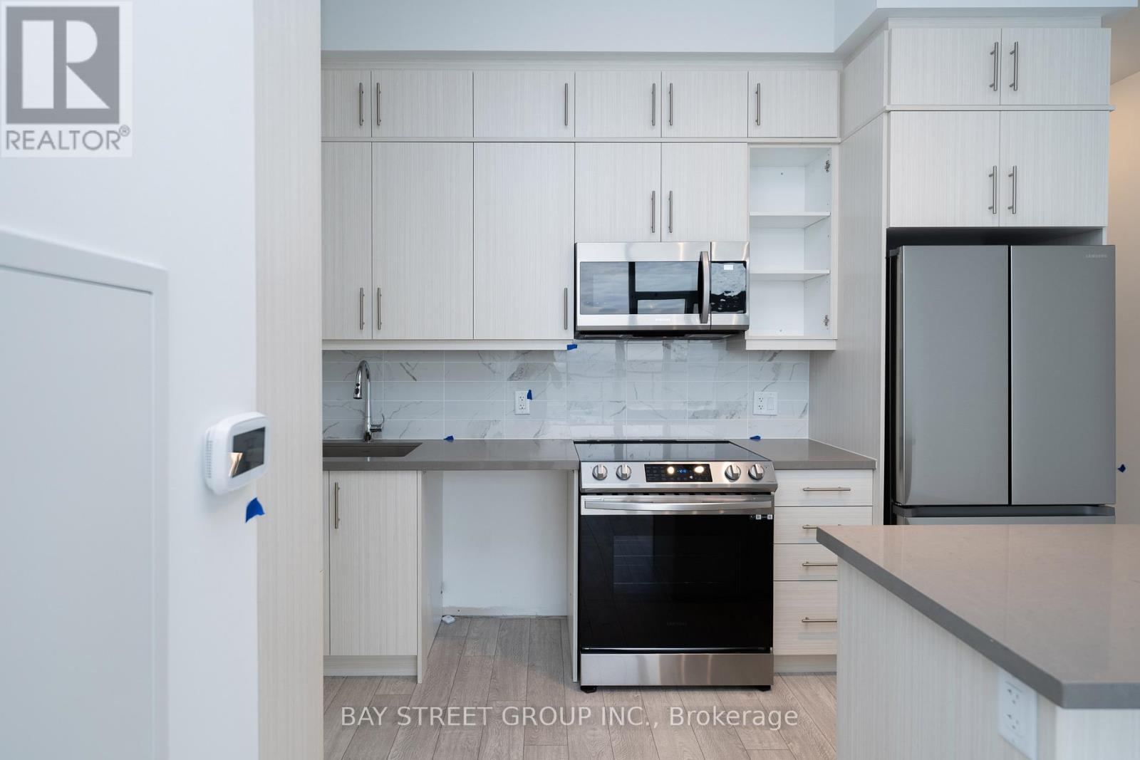 Ph03 - 105 Oneida Crescent, Richmond Hill, Ontario  L4B 0H6 - Photo 10 - N13459560