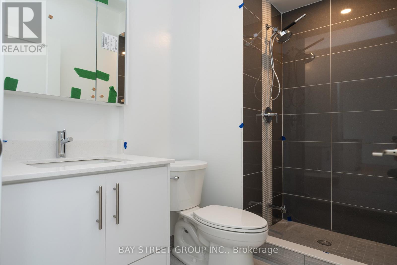 Ph03 - 105 Oneida Crescent, Richmond Hill, Ontario  L4B 0H6 - Photo 27 - N13459560
