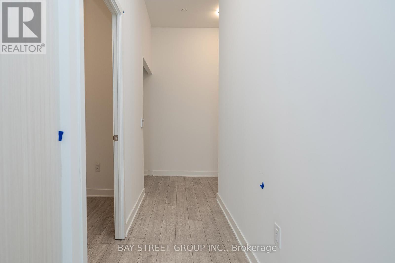 Ph03 - 105 Oneida Crescent, Richmond Hill, Ontario  L4B 0H6 - Photo 7 - N13459560