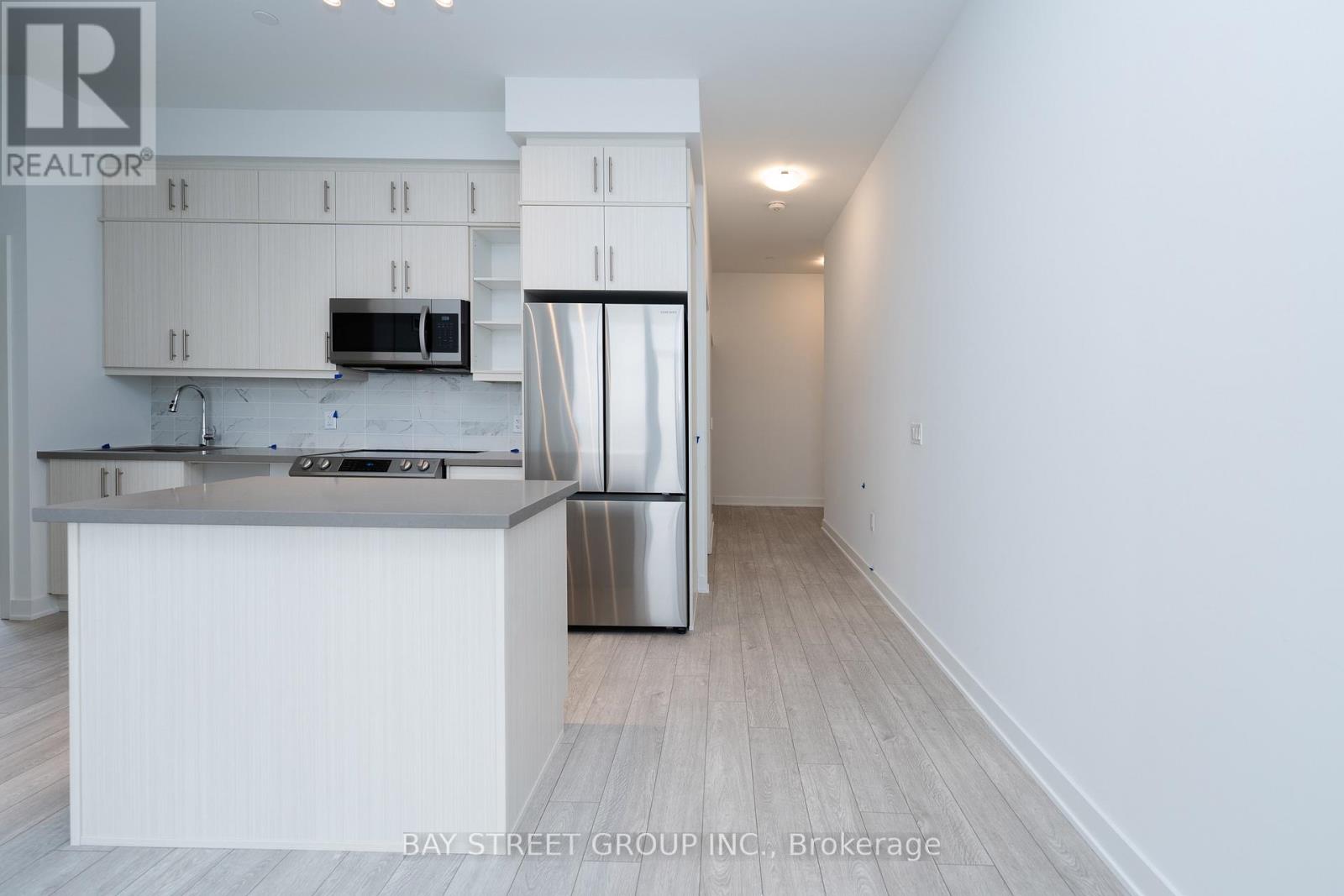 Ph03 - 105 Oneida Crescent, Richmond Hill, Ontario  L4B 0H6 - Photo 8 - N13459560