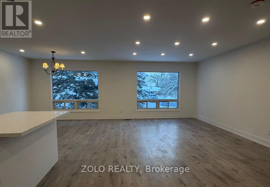3 Highcroft Road, Barrie (Allandale Heights), Ontario L4N 2X3 - Photo 4 - S13459542