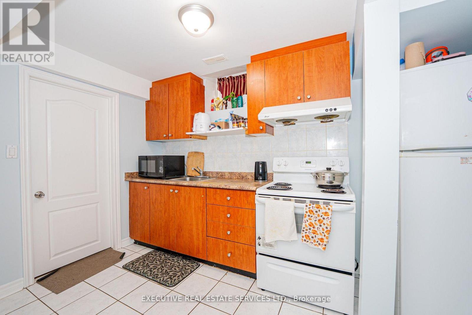 84 Dewridge Court, Brampton, Ontario  L6R 3C1 - Photo 36 - W13459564