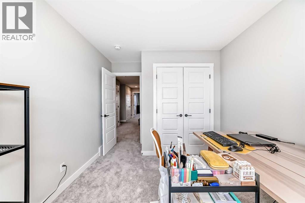 134 Versant View Sw, Calgary, Alberta  T2Y 0N2 - Photo 23 - A2321836