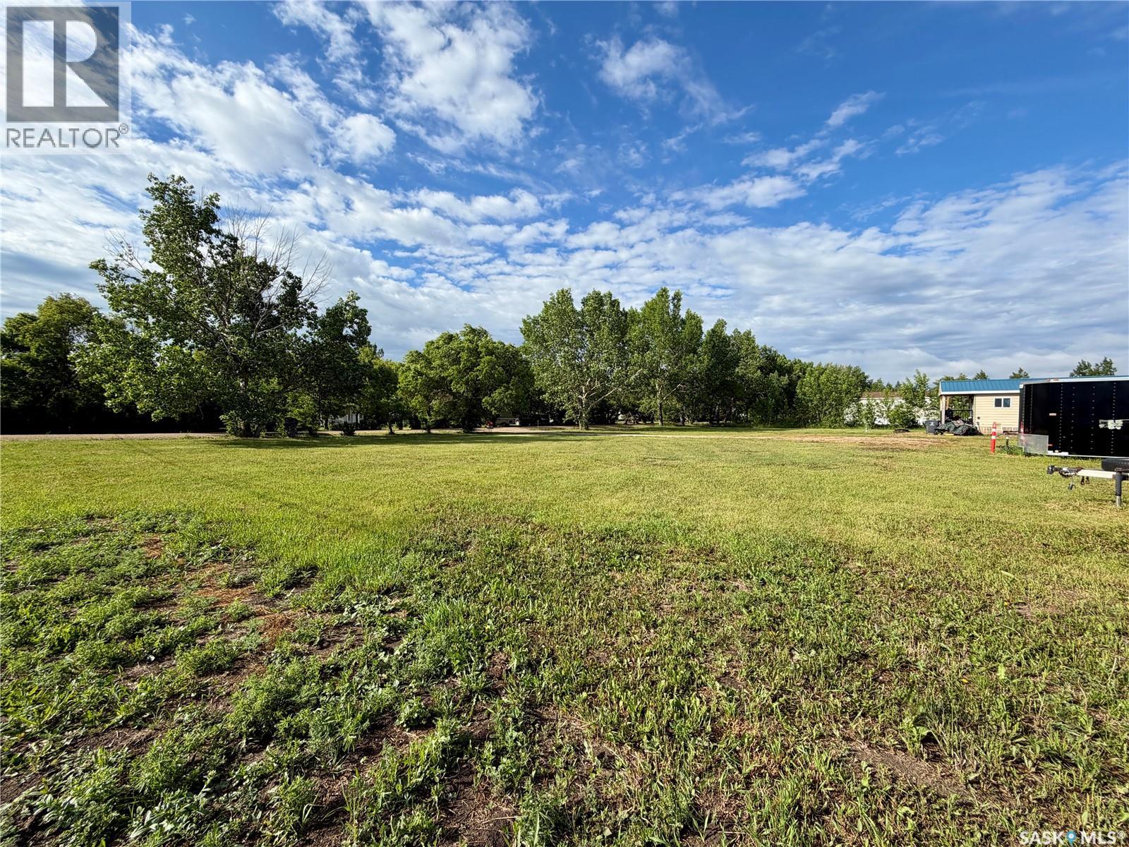 247 King Street, Elbow, Saskatchewan  S0H 1J0 - Photo 2 - SK030962