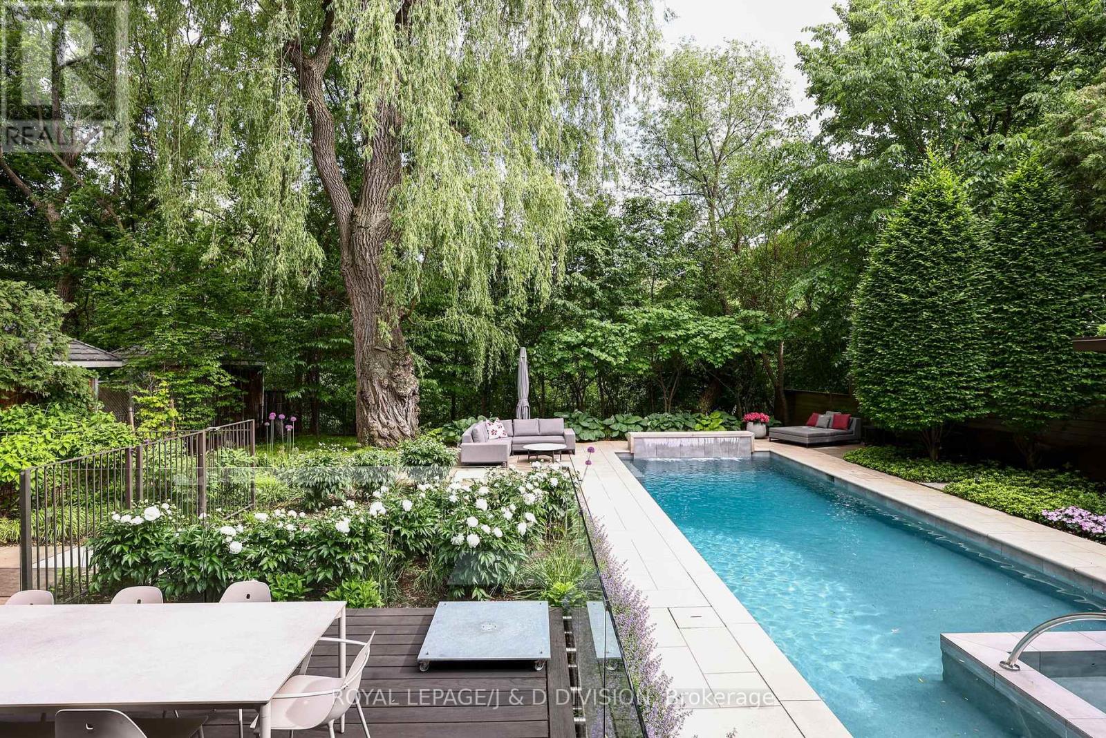 5 Brookfield Road, Toronto, Ontario  M2P 1B1 - Photo 44 - C13086380
