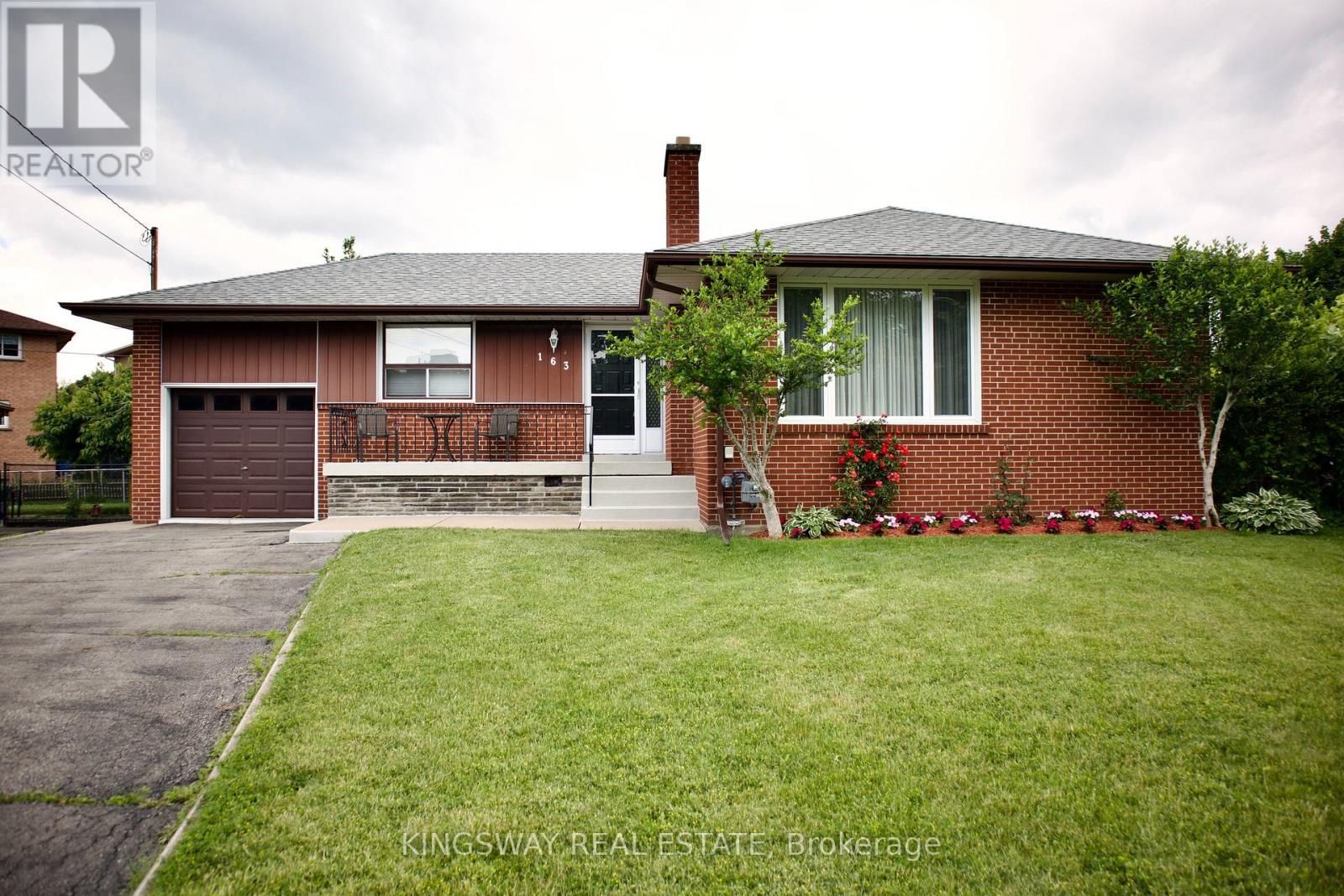 163 Floradale Drive, Mississauga, Ontario  L5B 1G2 - Photo 34 - W13075444