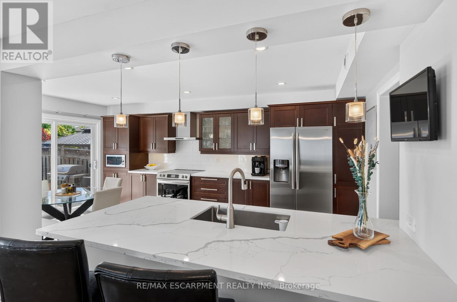 119 Boulding Avenue, Hamilton, Ontario  L8B 0M2 - Photo 8 - X13459544