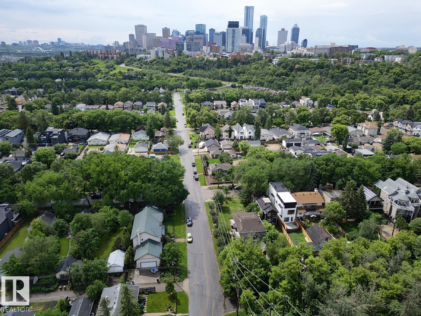 8704 102 Av NW, Edmonton, Alberta  T5H 4B7 - Photo 19 - E4494236