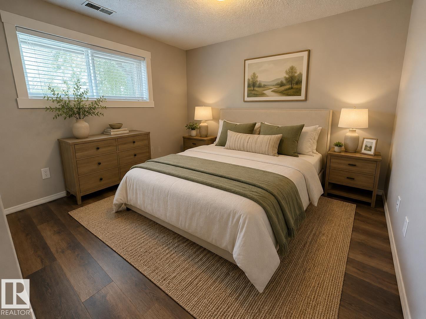 8704 102 Av NW, Edmonton, Alberta  T5H 4B7 - Photo 9 - E4494236