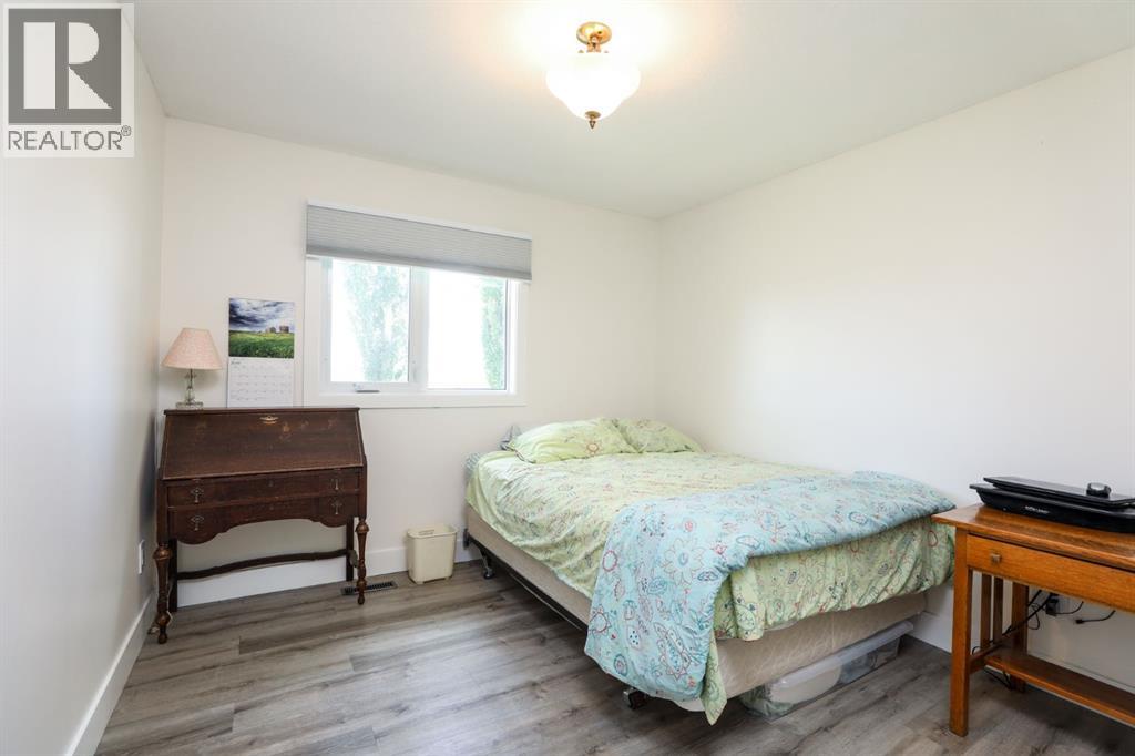 54 N 4 Street E, Magrath, Alberta  T0K 1J0 - Photo 18 - A2317748