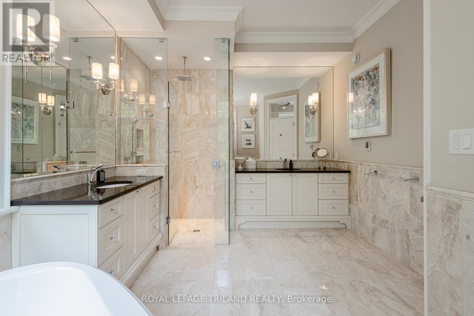 10445 Pinetree Drive, Lambton Shores, Ontario  N0M 1T0 - Photo 24 - X13459578