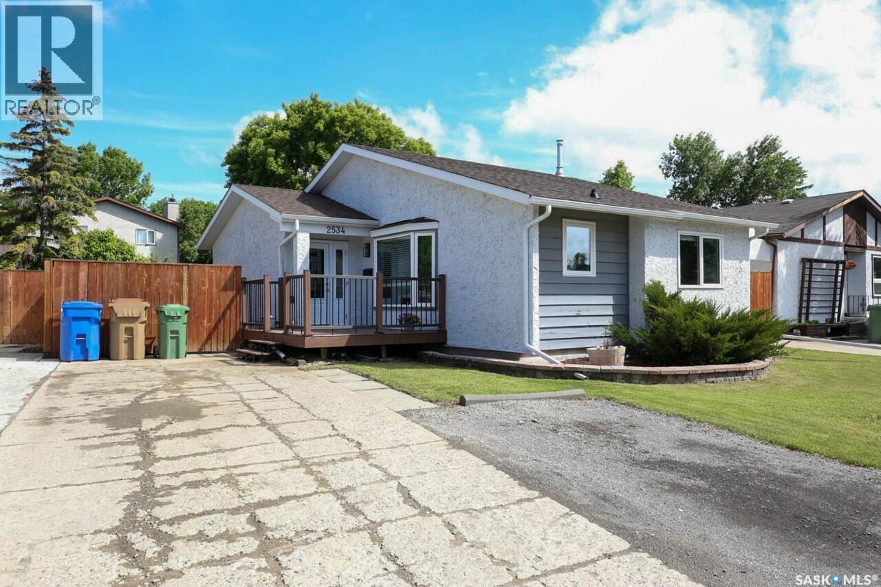 2534 7th AVENUE E, Regina, Saskatchewan