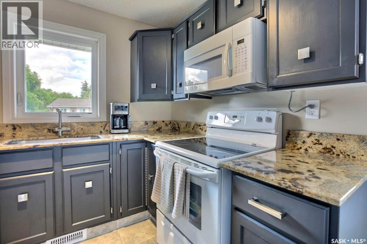2534 7th Avenue E, Regina, Saskatchewan S4N 5T4 - Photo 6 - SK039845