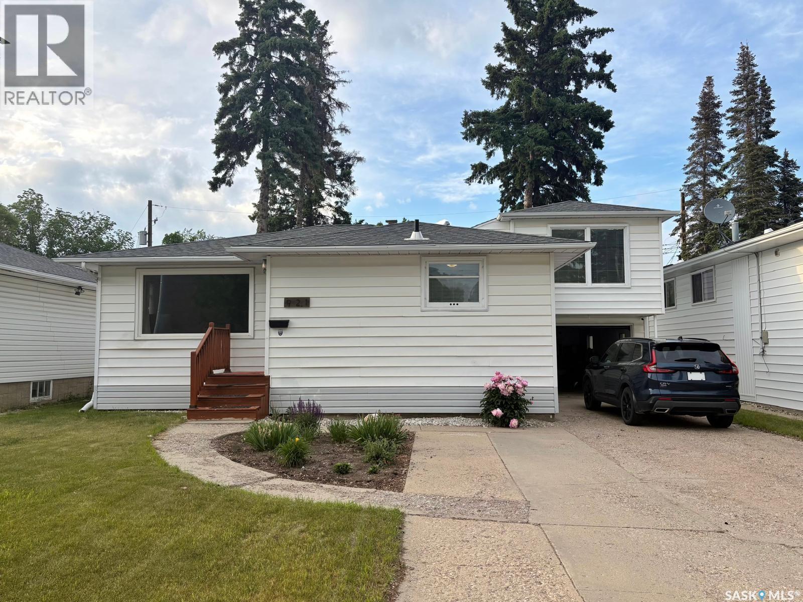 921 TAYLOR STREET E, Saskatoon, Saskatchewan